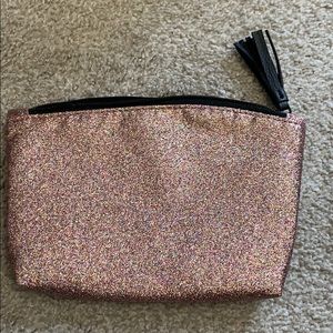 Cosmetic bag